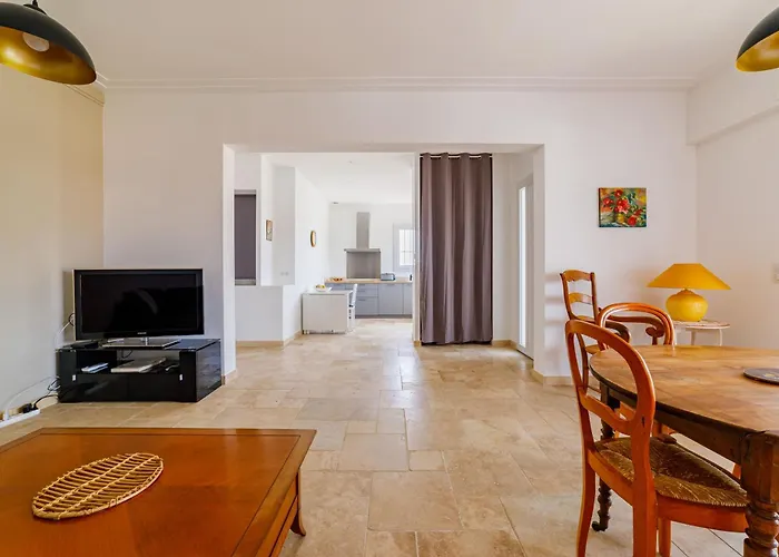 Apartment De Villa, Vue Sur A Sainte-Maxime