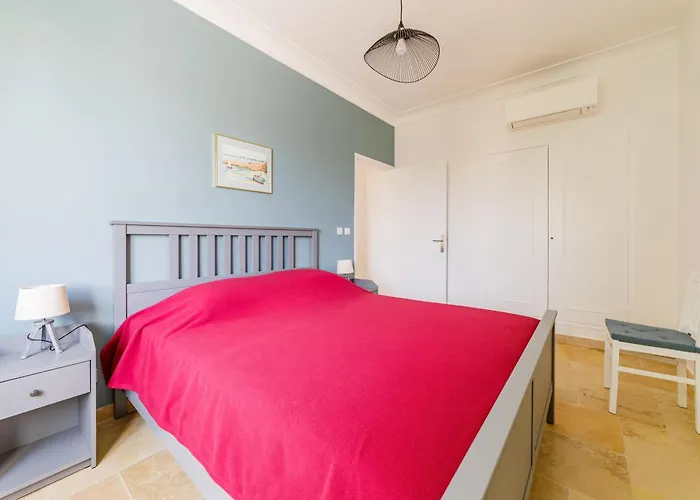 Apartment De Villa, Vue Sur A *